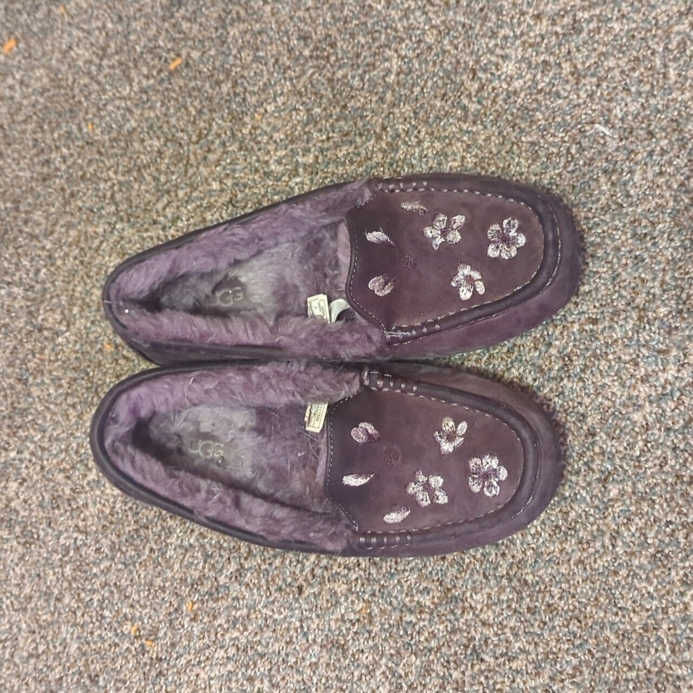 UGG Ansley Silppers